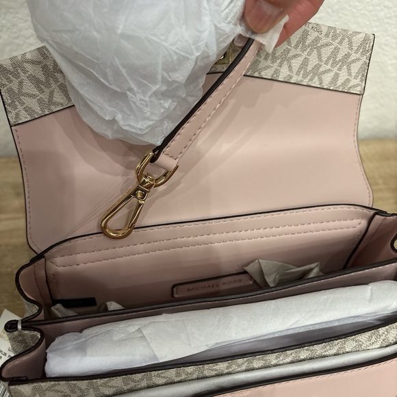 NWT Michael Kors Lita Medium Two-Tone Logo Crossbody Bag - Picture 7 of 7